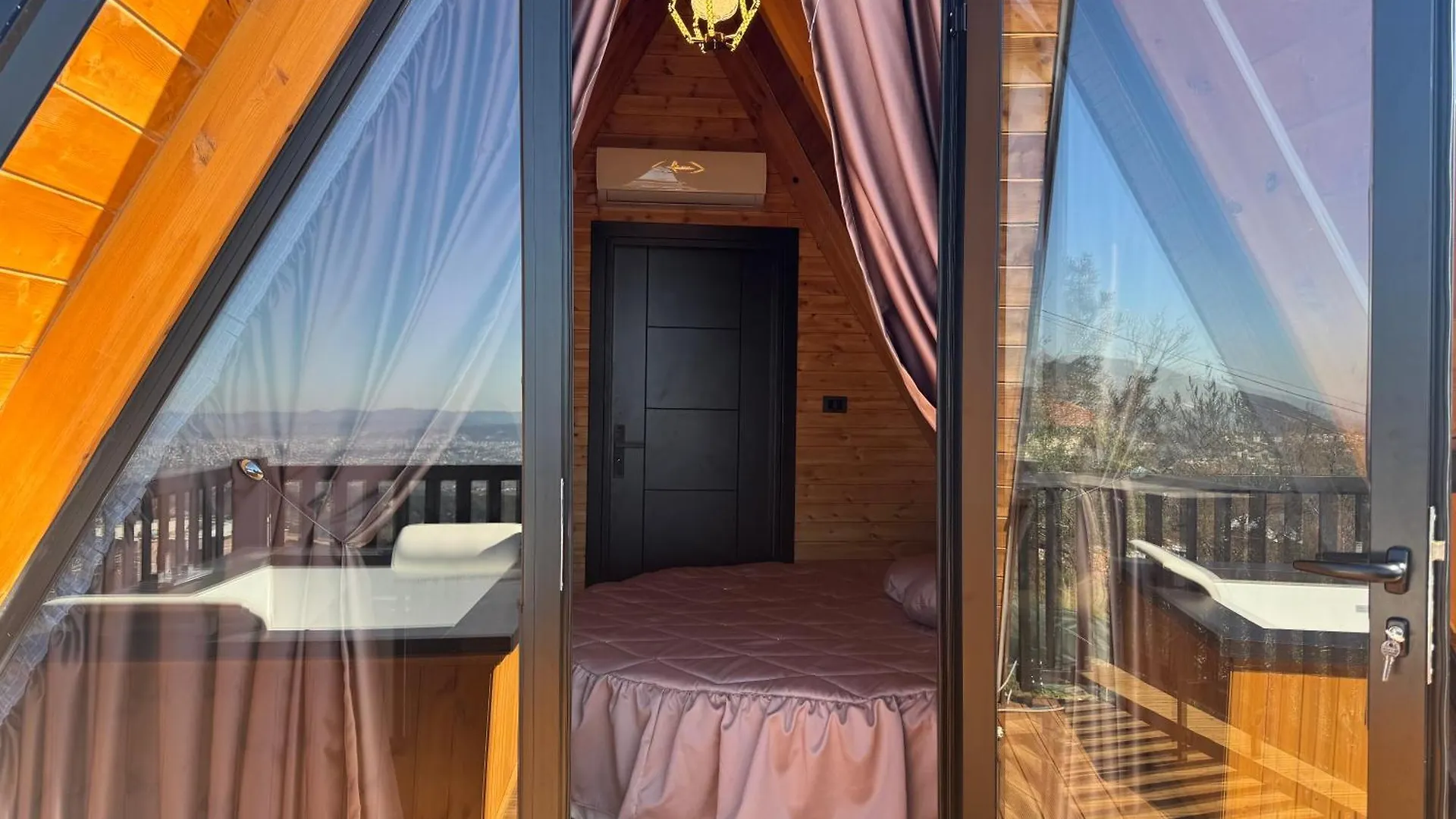 Villa Vista 티라나